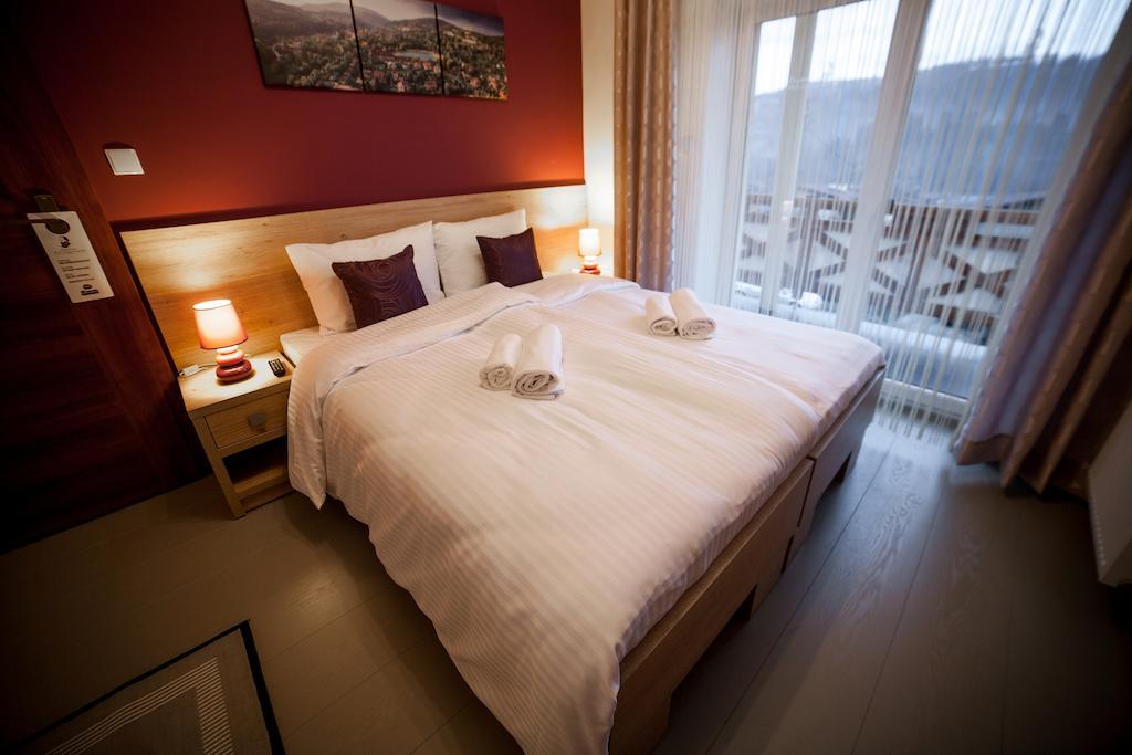 Rezydencja Pod Ochorowiczowka B&B Висла Номер фото